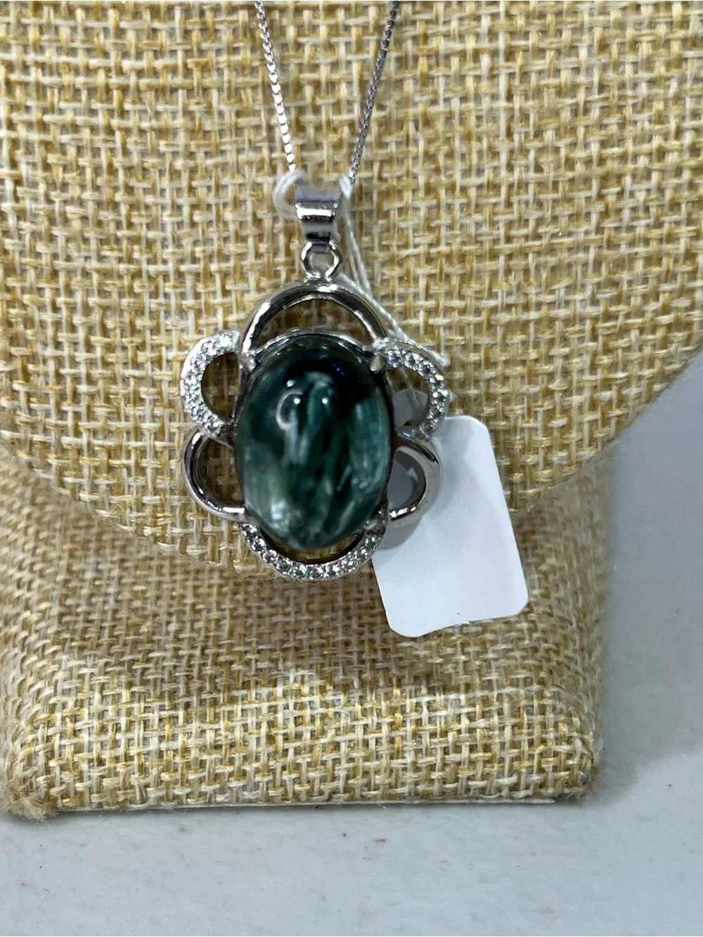 Green SeraphiniteStone Floral Pendant Necklace –  Sterling-Style Women's Jewelry
